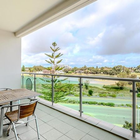 Sea Side 205 Daire Mandurah Dış mekan fotoğraf